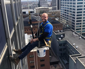 Classy Window Cleaning partnering with building managers, property management companies, and new construction firms across Dayton Ohio, Cincinnati Ohio, Hamilton Ohio, Columbus Ohio, and beyond. With over 30 years of industry experience.